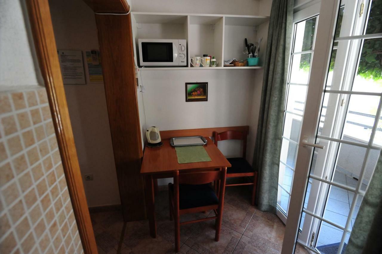Milic Apartments マカルスカ エクステリア 写真